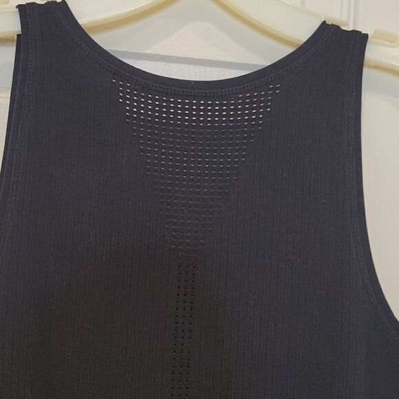 Athleta Black Ribbed Tank Top Size Small - Picture 5 of 6